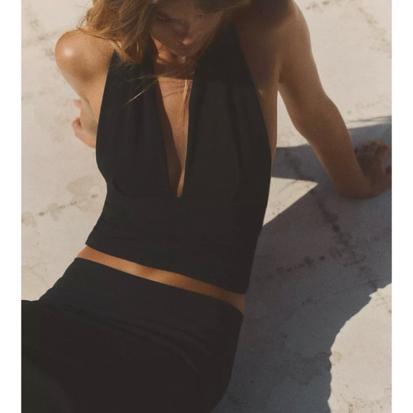 NWT ZARA HALTER RUCHED TOP - Picture 2 of 5